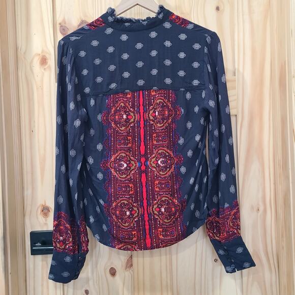 Free People Wishing Well Border Long Sleeve Button Up Top Raw Edge Collar Size M - Picture 4 of 10